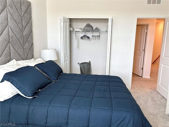 Building Photo - 44076 Bellamy Pl