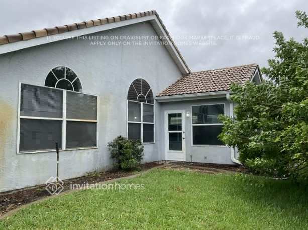 Building Photo - 441 Long Cove Rd