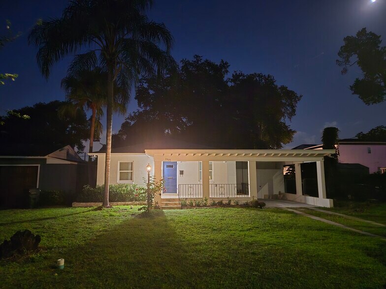 Primary Photo - 3505 Midiron Dr