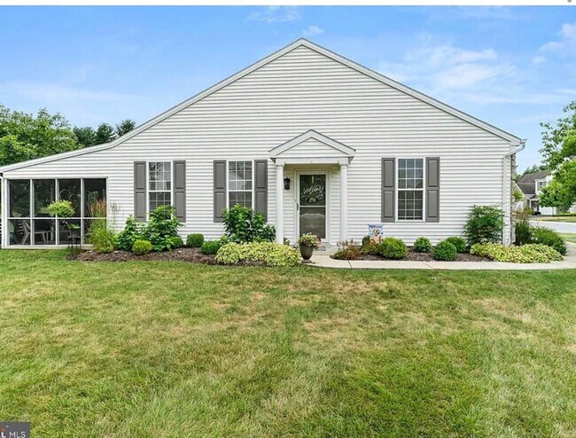 Building Photo - 640 Springhouse Ln