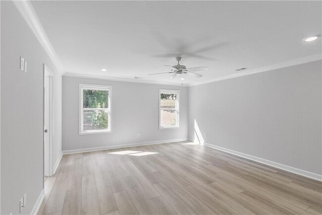 Building Photo - 536 Cresentry Brook