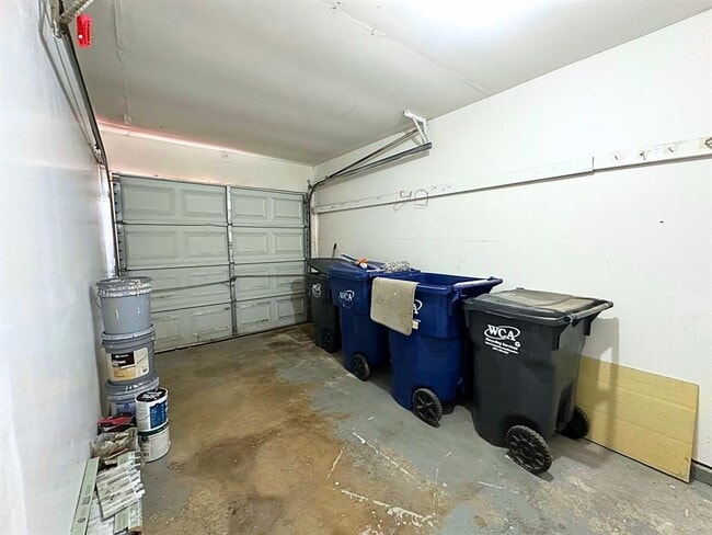 Building Photo - 17802 Autumn Trails Ln