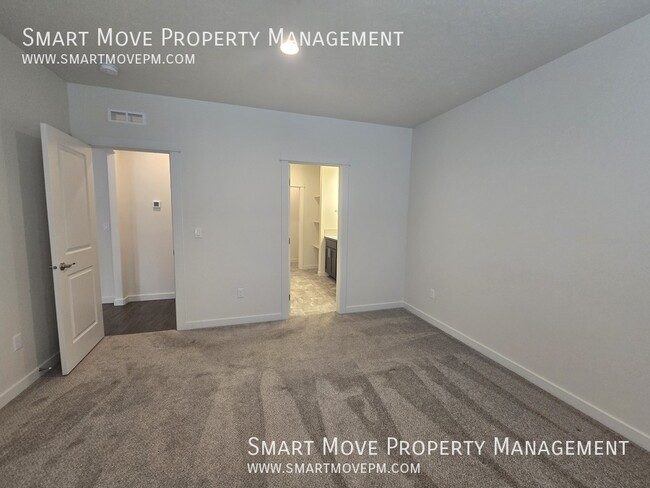 Building Photo - 7529 W Snowberry Dr