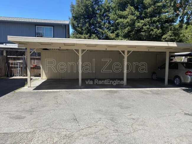 Building Photo - 141 Agua Caliente Rd W