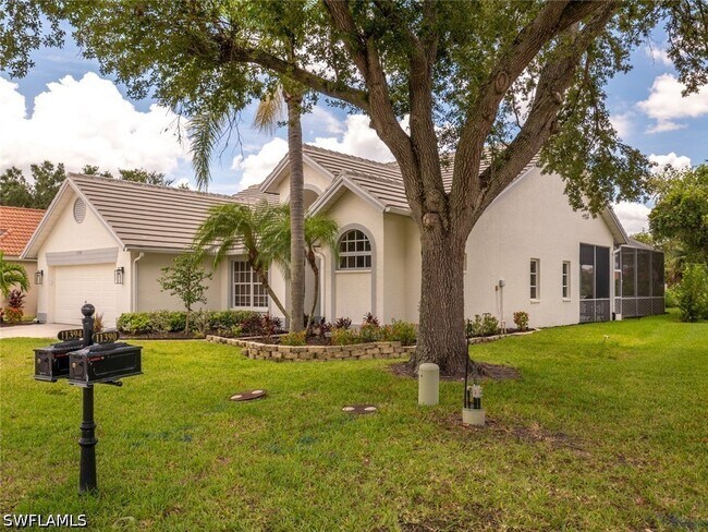 Building Photo - 11394 Waterford Village Dr