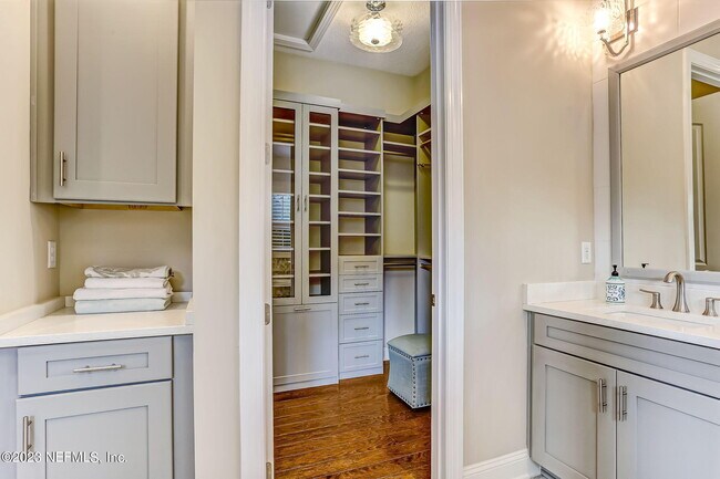 Building Photo - 14909 Venosa Cir
