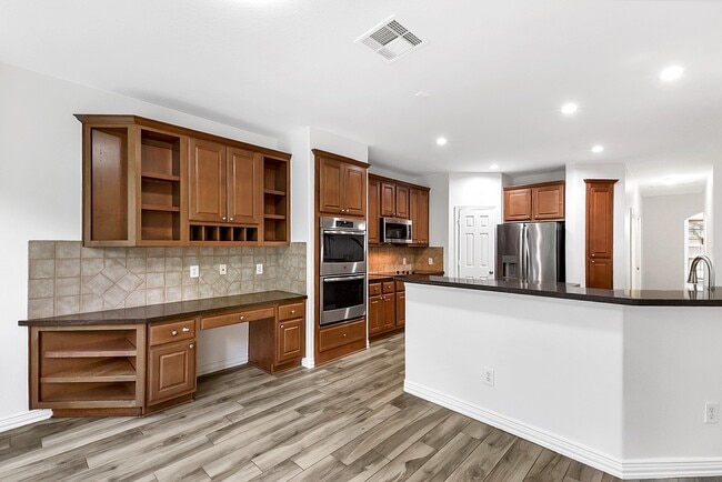 Building Photo - 1030 Bayou Vista Ct