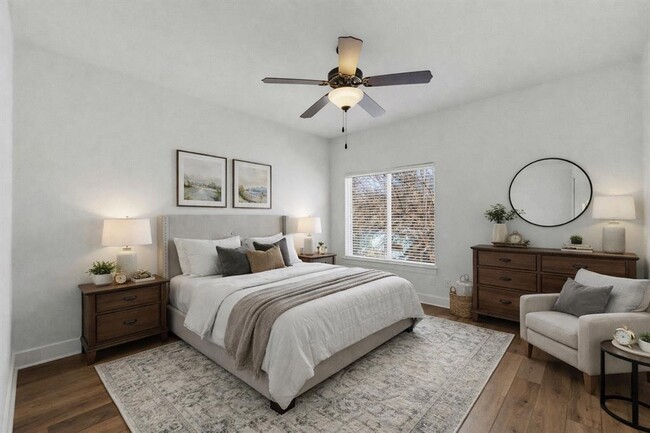 Building Photo - 1620 Haskell St