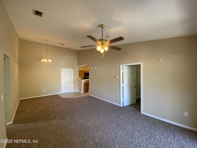 Building Photo - 6100 Maggies Cir