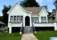 Building Photo - 607 E 22nd St