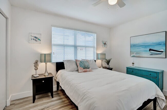 Building Photo - 3316 SE 4th St