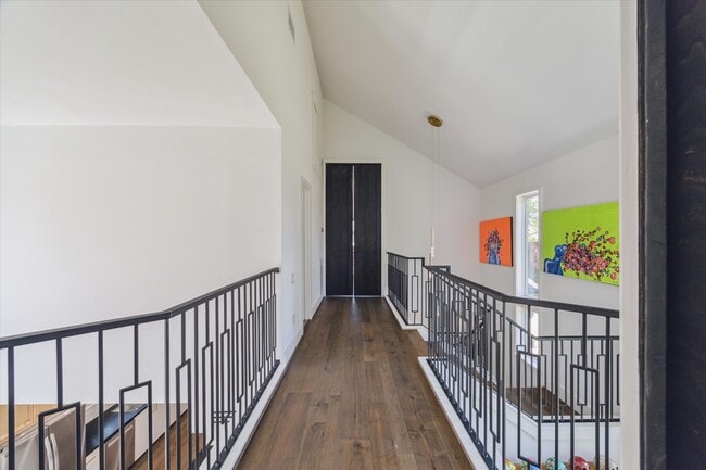 Building Photo - 7703 Bobbitt Ln