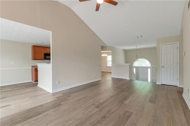 Building Photo - 3168 Meadow Point Dr