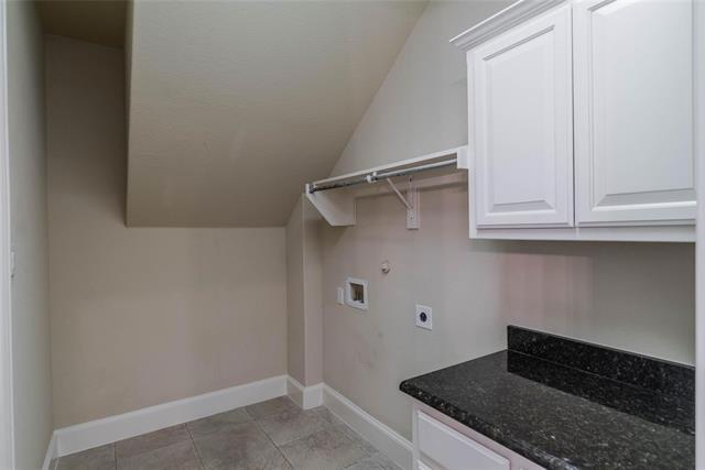 Building Photo - 11775 Frontier Dr