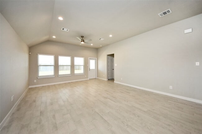 Building Photo - 11834 Maple Oak Dr