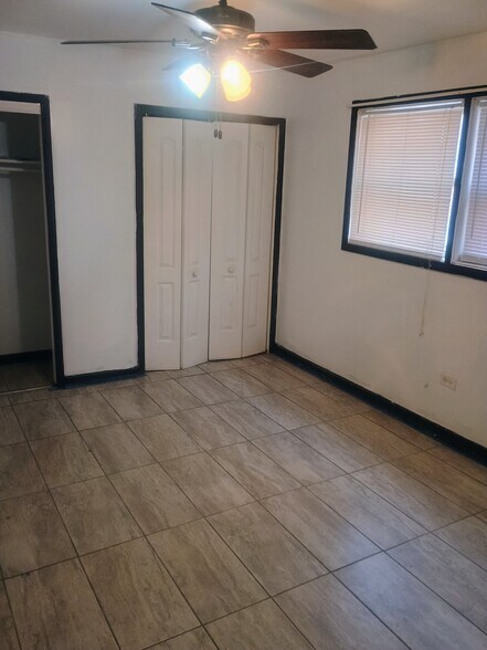 Building Photo - 307 Yates Ave