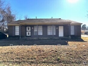 Building Photo - 3423 Arnold Rd