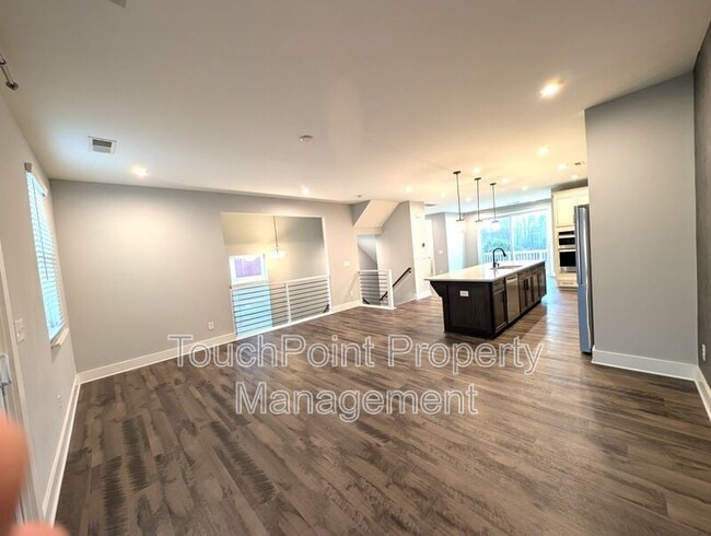 Building Photo - 2632 Ensemble Ct