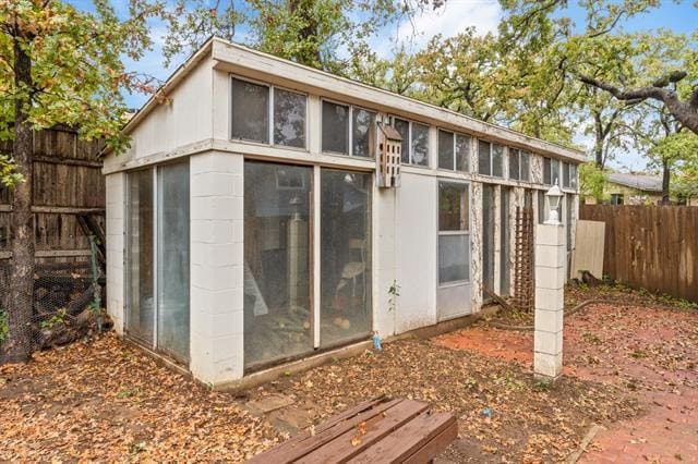 Building Photo - 407 Twin Oaks Ct