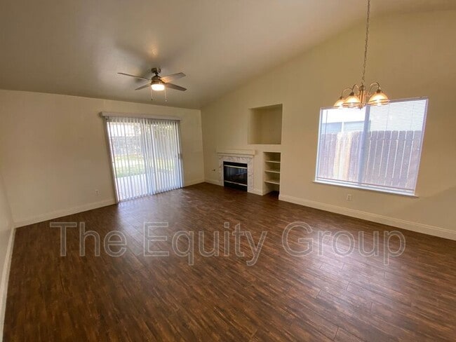 Building Photo - 4300 E Feemster Ave