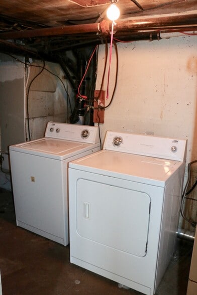 Basement Laundry - 303 W Pleasant St