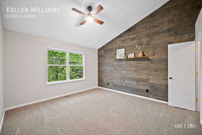 Building Photo - 8510-Rental Ilex Dr