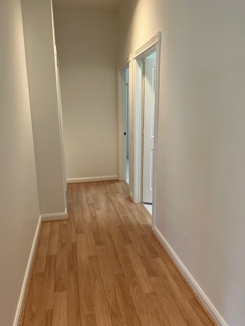 Building Photo - 7909 SE Double Tree Dr