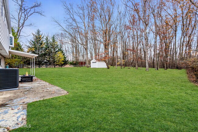 Building Photo - 47 Beam Ave