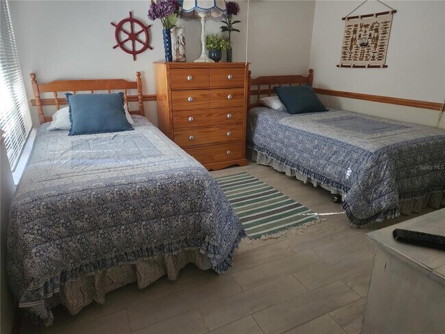 Building Photo - 6268 Palma Del Mar Blvd S