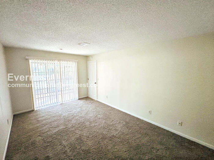 Building Photo - 1301 Gulfview Woods Ln