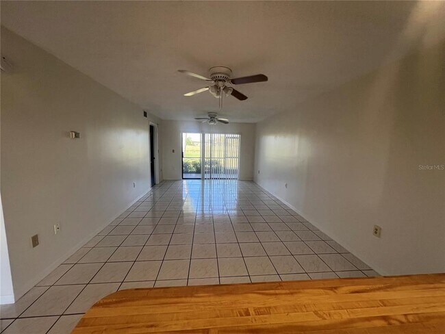 Building Photo - 1330 Rio De Janeiro Ave