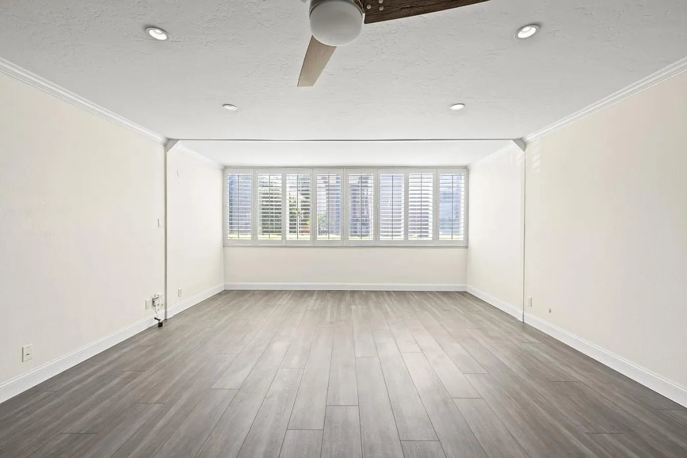 Building Photo - 200 Elm St