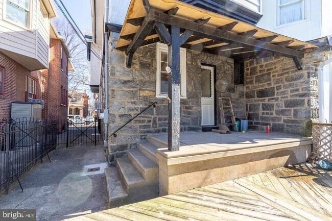 Building Photo - 2532 S Cleveland St