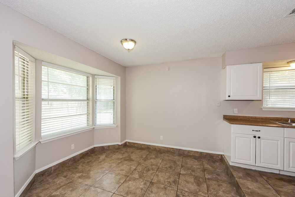 Building Photo - 7517 Marlinda Cir