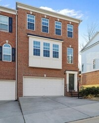 Building Photo - 337 Caldwell Terrace SE