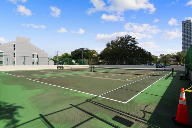 Building Photo - 3301 Bayshore Blvd