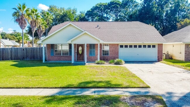 Primary Photo - 1356 Sterling Point Dr