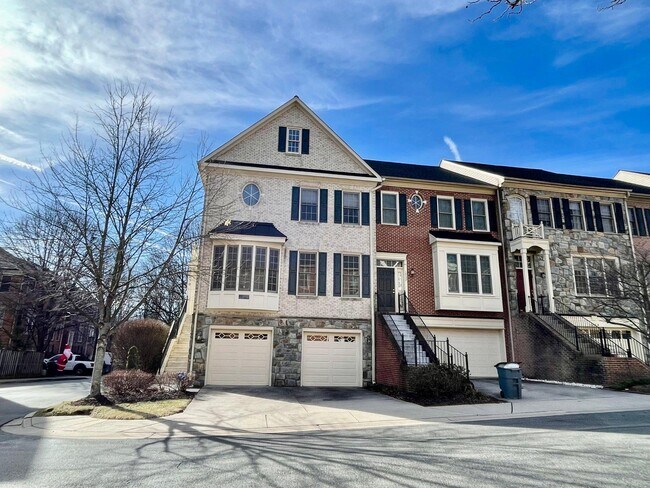 Building Photo - 1030 Grand Oak Way