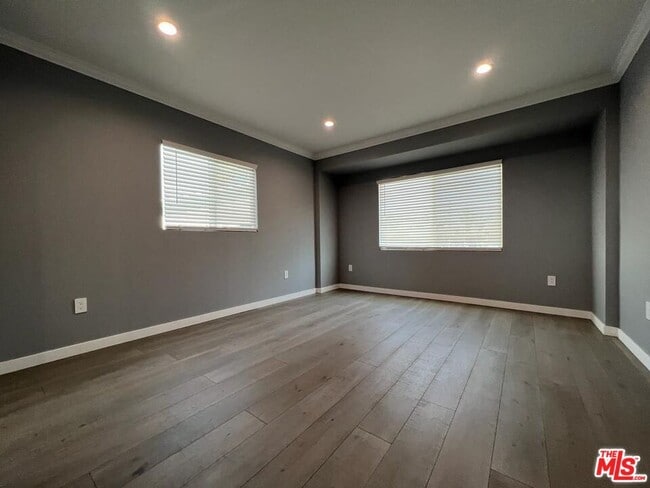 Building Photo - 11243 Lull St