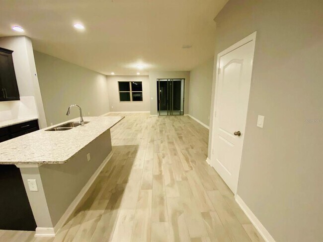 Building Photo - 229 Rustic Loop