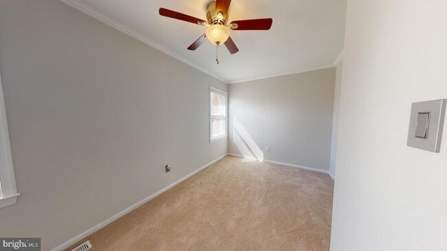 Building Photo - 2029 S Glebe Rd