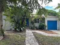 Building Photo - 460 NE 76th St