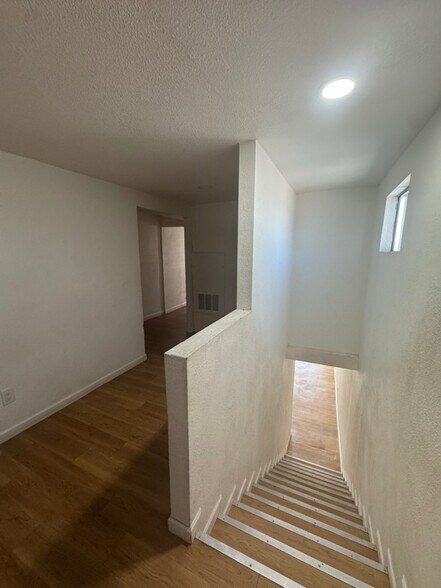 Building Photo - 2806 W Melvin St