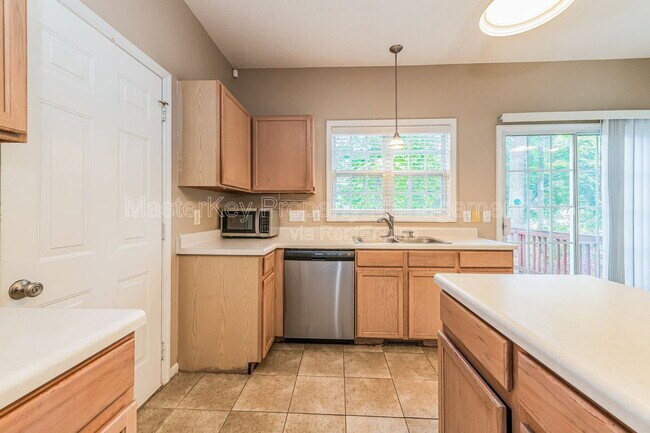 Building Photo - 4001 Winecott Dr