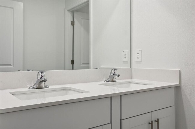 Building Photo - 32309 Wishing Hvn Dr