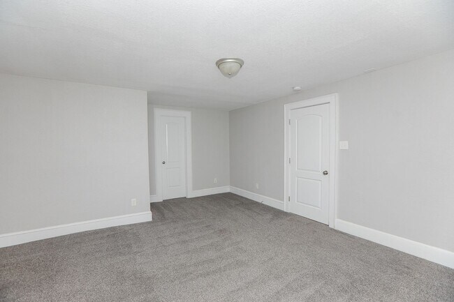 Building Photo - Stunning home rental in Portsmouth!