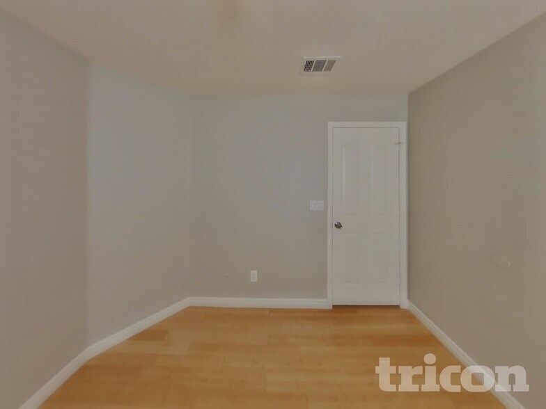 Building Photo - 1166 Picked Petal Ct