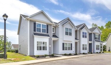 Building Photo - 7052 Crew Dr