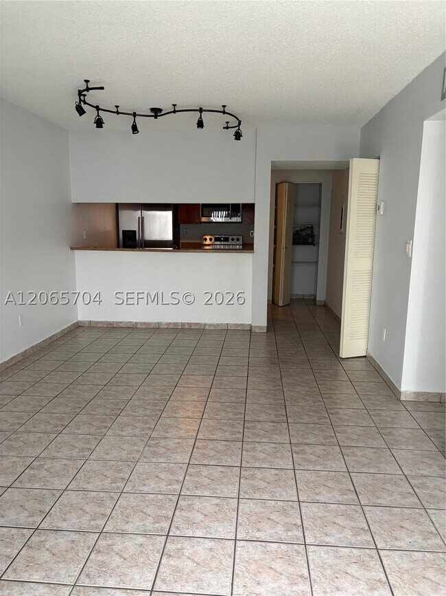 Building Photo - 18236 Mediterranean Blvd