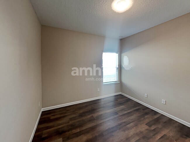 Building Photo - 112 Edge Pk Trl